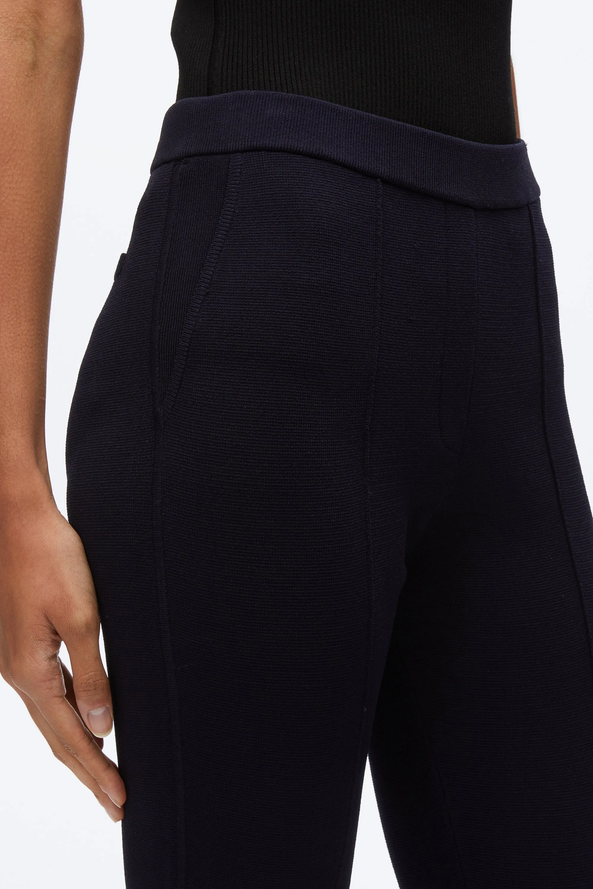 Compact Cropped Kickflare Pant