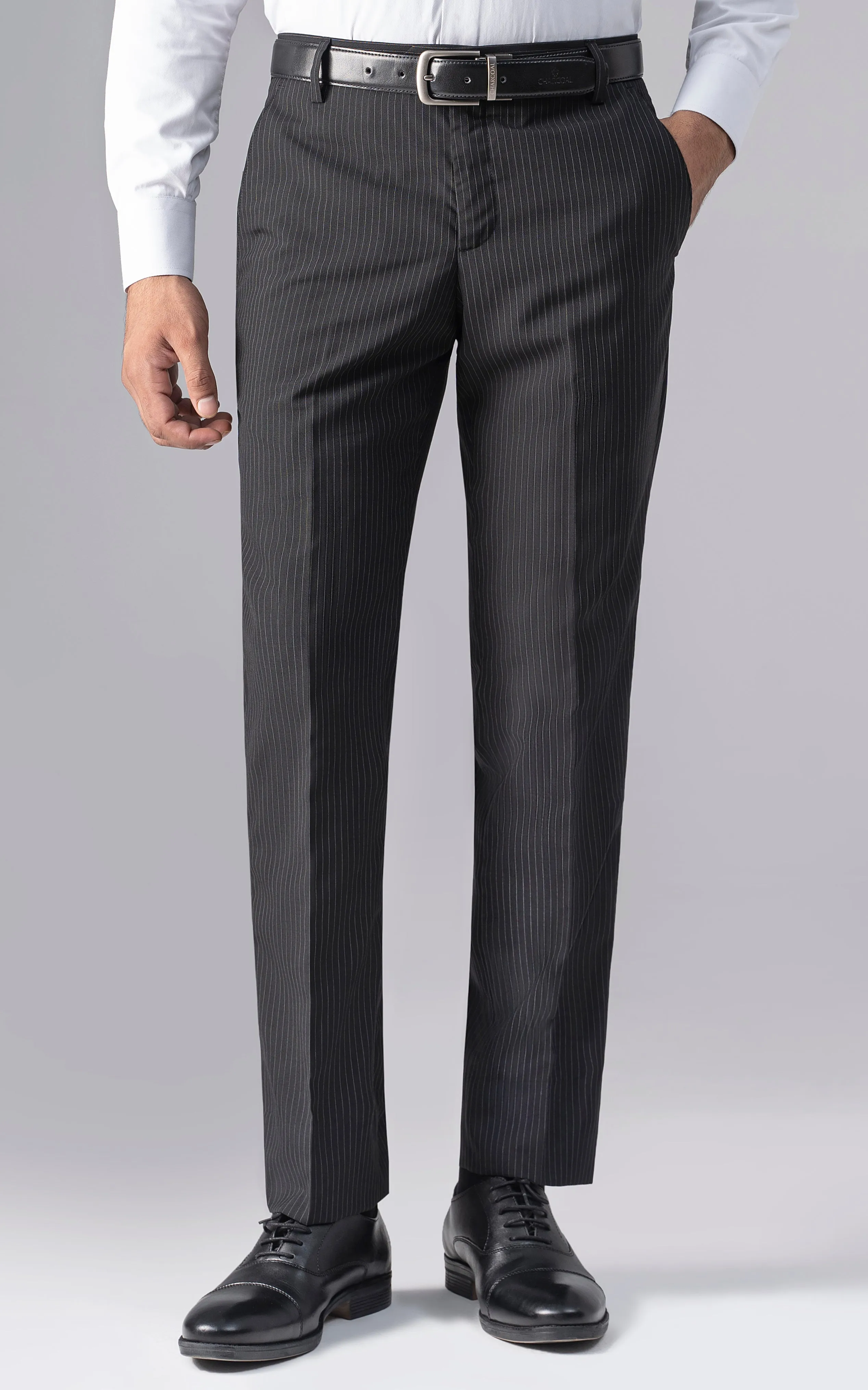 DRESS PANT  SLIM FIT BLACK STRIPER