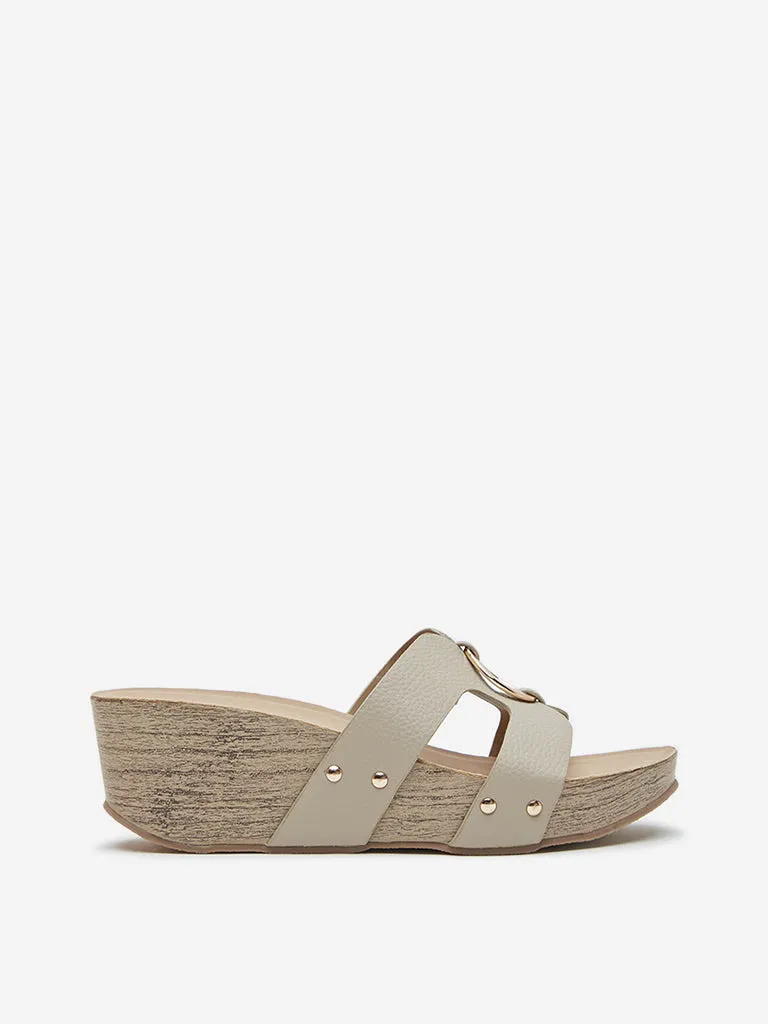 LUNA BLU Beige Metal-Detailed Wedge-Heel Sandals