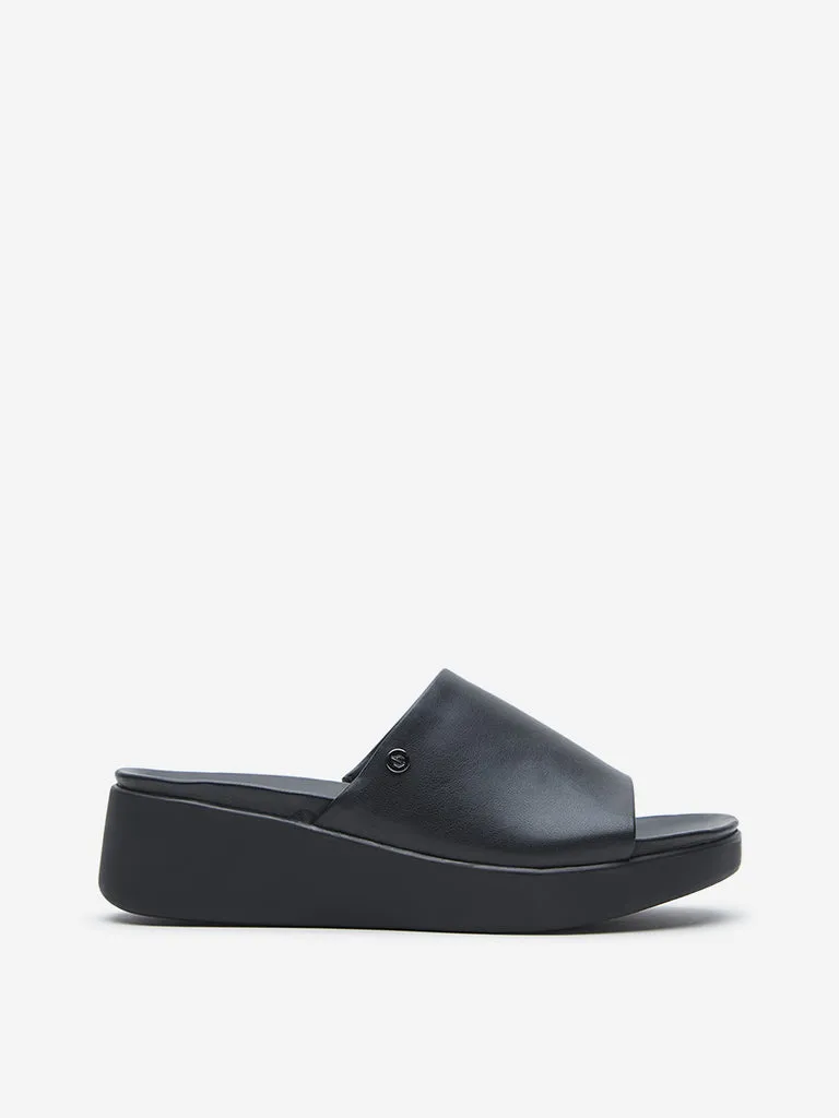 LUNA BLU Black Platform Comfort Sandals