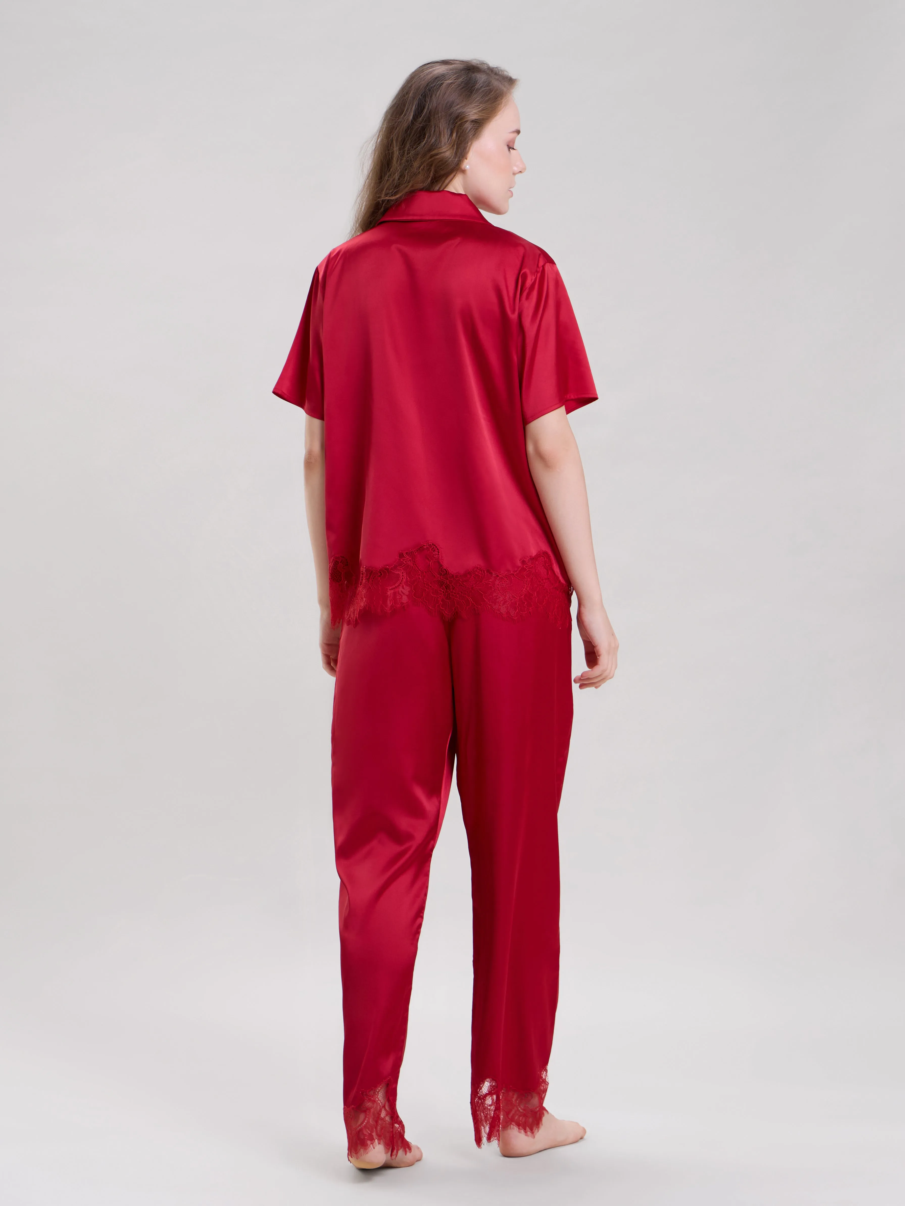 Mysthelle RED SHIRT AND PANTS