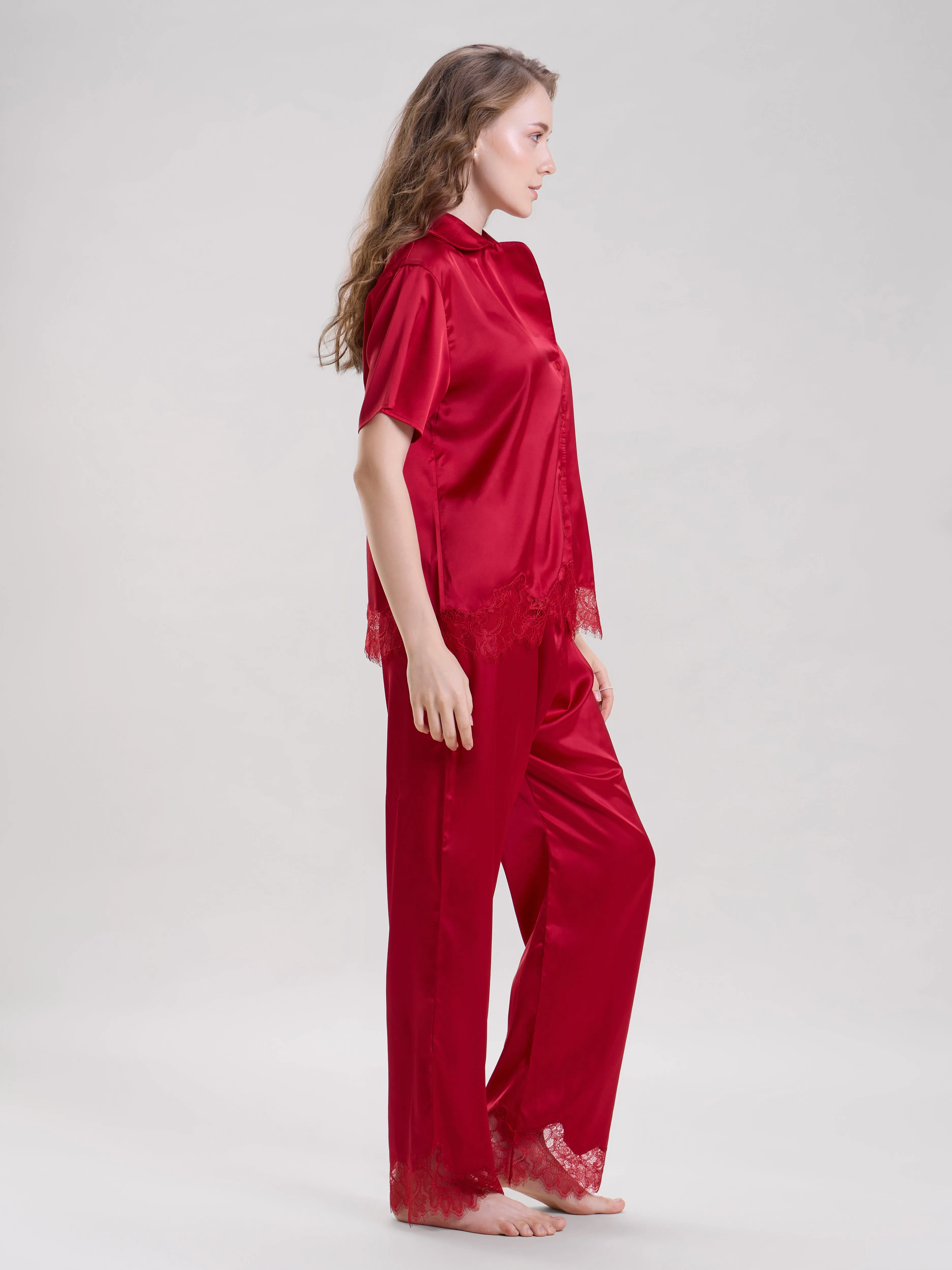 Mysthelle RED SHIRT AND PANTS